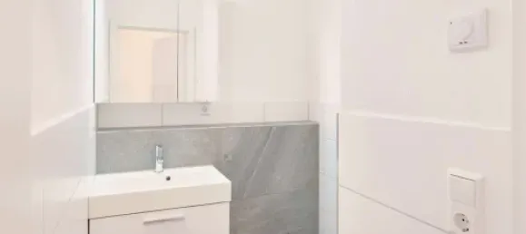 3 bedrooms Penthouse in Rems-Murr-Kreis, Germany No. 260457 7