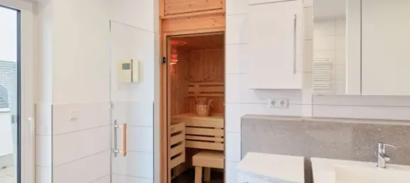 3 bedrooms Penthouse in Rems-Murr-Kreis, Germany No. 260457 4