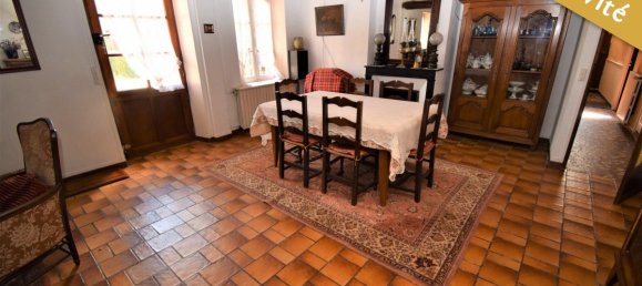 Casa de 5 dormitorios en Treon, France No. 156092 4