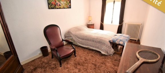 Casa de 5 dormitorios en Treon, France No. 156092 16