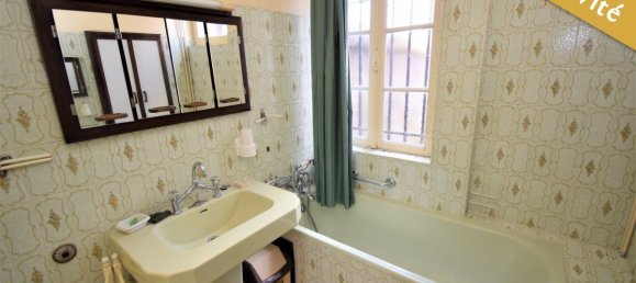 Casa de 5 dormitorios en Treon, France No. 156092 8