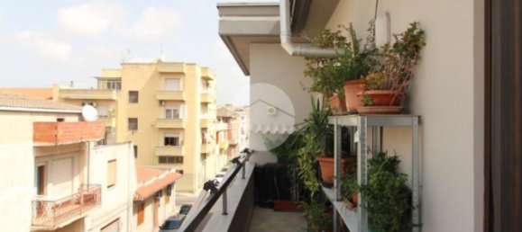 4 Schlafzimmer Wohnung in Quartu Sant'Elena, Italy, Nr. 379650 6