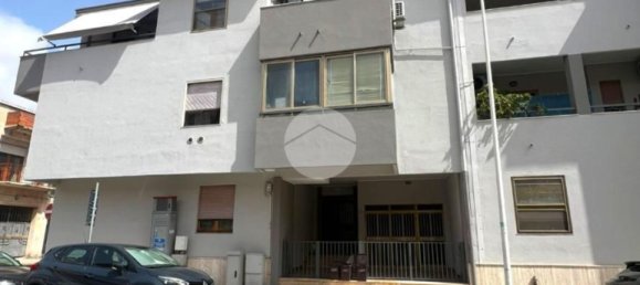 4 Schlafzimmer Wohnung in Quartu Sant'Elena, Italy, Nr. 379650 2