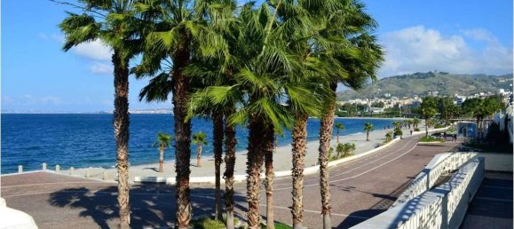 2 bedrooms Apartment in Crotone, Italy No. 183036 7