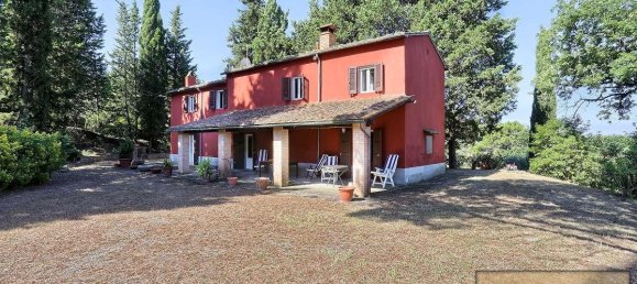 5 bedrooms House in Guardistallo, Italy No. 412 2