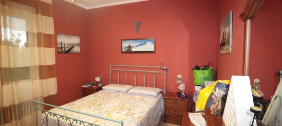 Apartamento de 4 divisões em Casale Monferrato, Italy N.º 70831 26