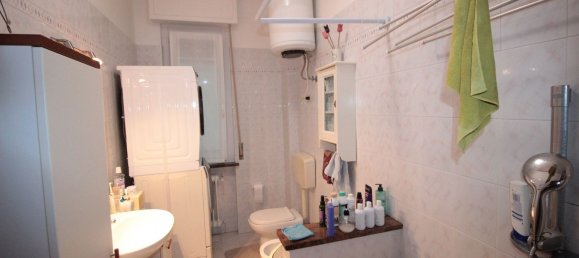 Apartamento de 4 divisões em Casale Monferrato, Italy N.º 70831 13