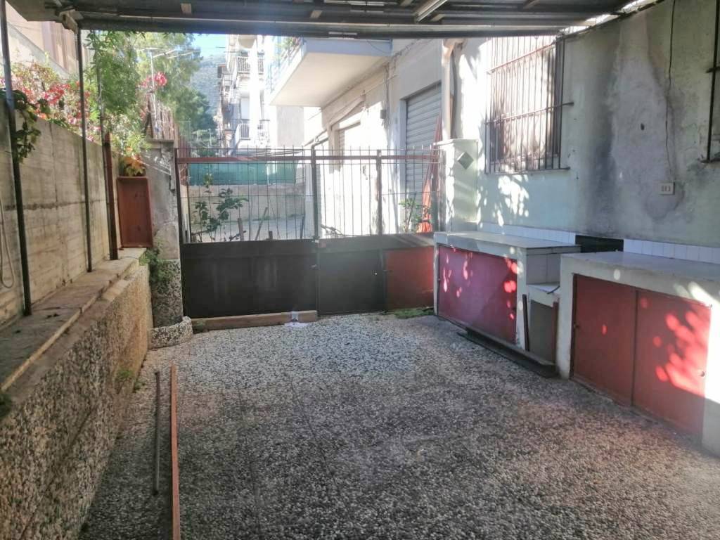 1 bedroom Apartment in Palermo, Italy No. 141779
