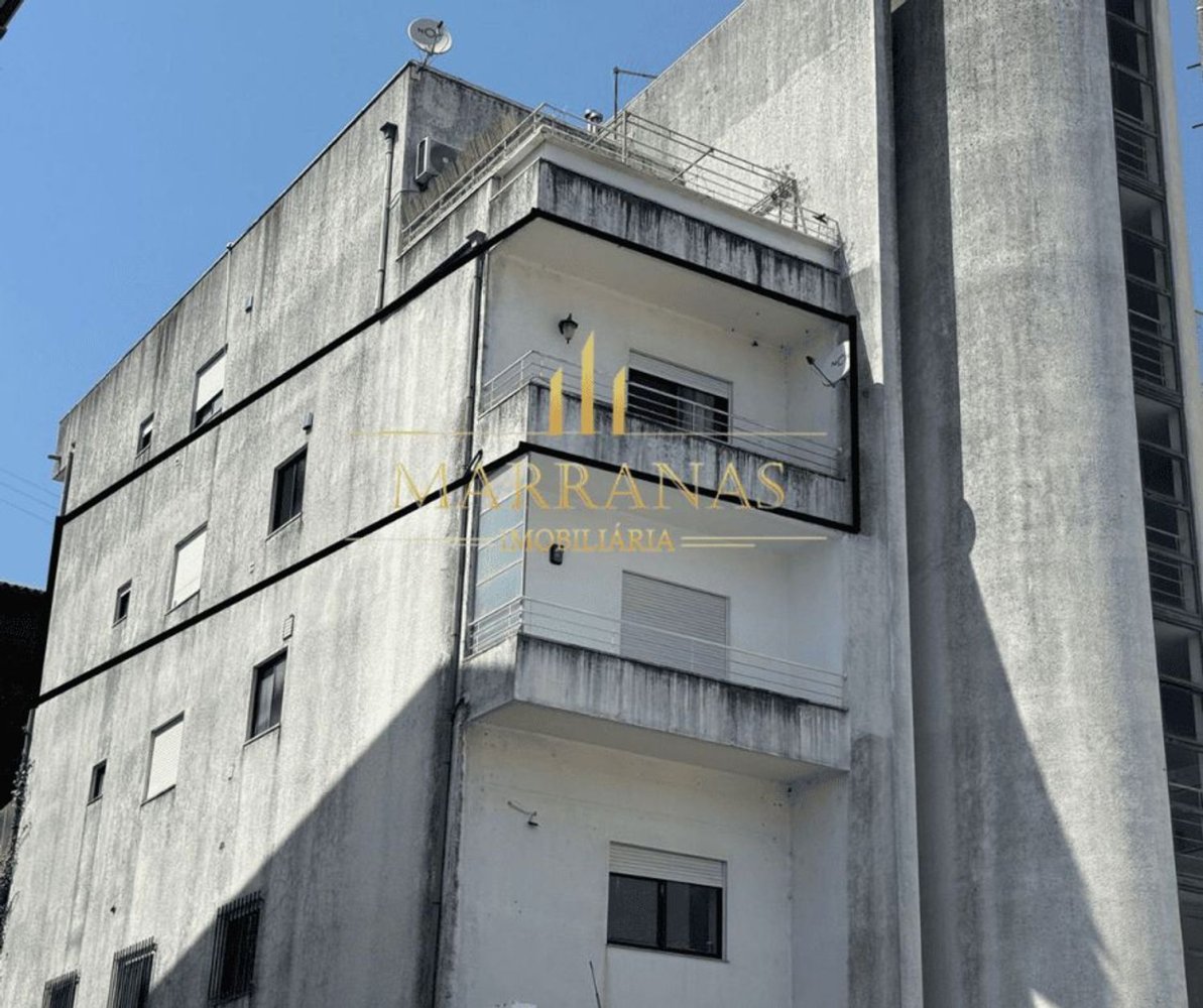 3 bedrooms Apartment in Paredes, Portugal No. 268978