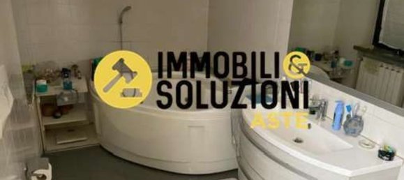 3 rooms Apartment in Cerano, Italy No. 7459 23