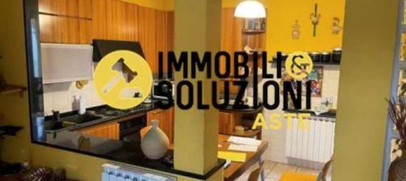 3 rooms Apartment in Cerano, Italy No. 7459 20