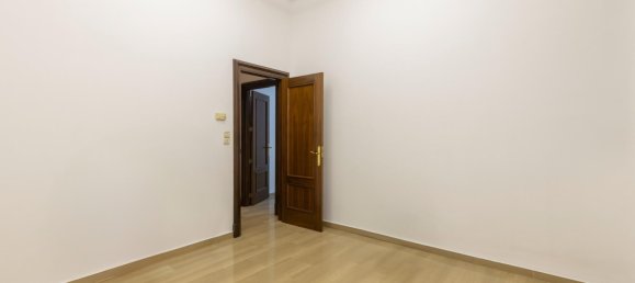 Коммерческая недвижимость 500м² в Гранада, Испания № 172075 37