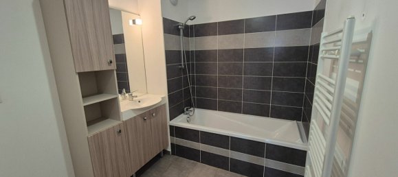 1 bedroom Apartment in Rambouillet, France No. 146688 2