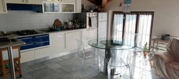 2 bedrooms Apartment in Stradella, Italy No. 122414 6