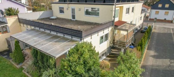 Здание с 4 спальнями в Дармштадт-Дибург, Германия № 174665 5