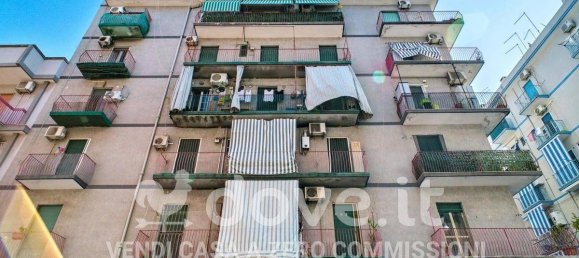 Apartamento T1 em Taranto, Italy N.º 340184 32