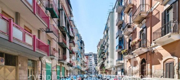 Apartamento T1 em Taranto, Italy N.º 340184 30