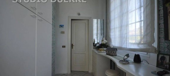 15 Schlafzimmer Villa in Leggiuno, Italy, Nr. 333098 43