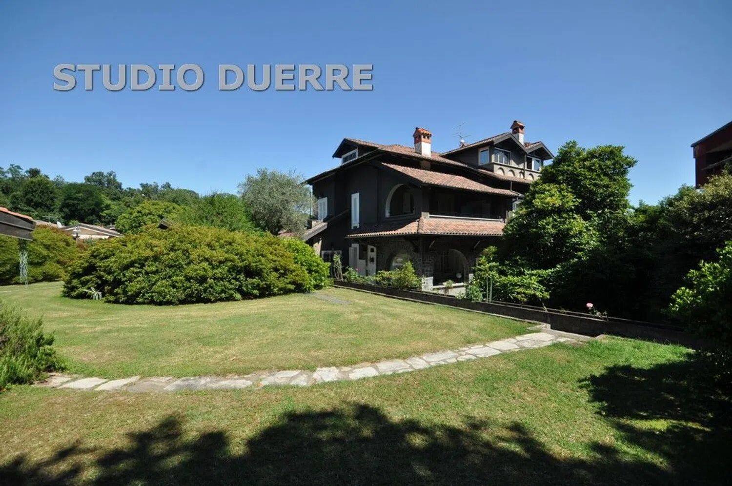 15 Schlafzimmer Villa in Leggiuno, Italy, Nr. 333098