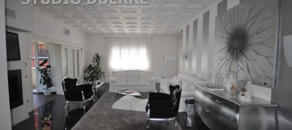 15 Schlafzimmer Villa in Leggiuno, Italy, Nr. 333098 19
