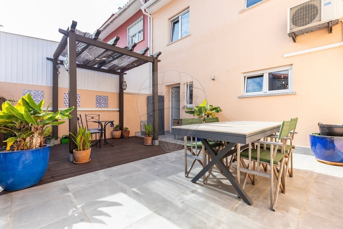 3 bedrooms House in Cascais, Portugal No. 344582