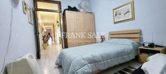 Duplex independente T3 em Gzira, Malta N.º 234 11