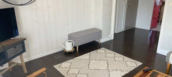 3 bedrooms Apartment in Reze, France No. 194216 2