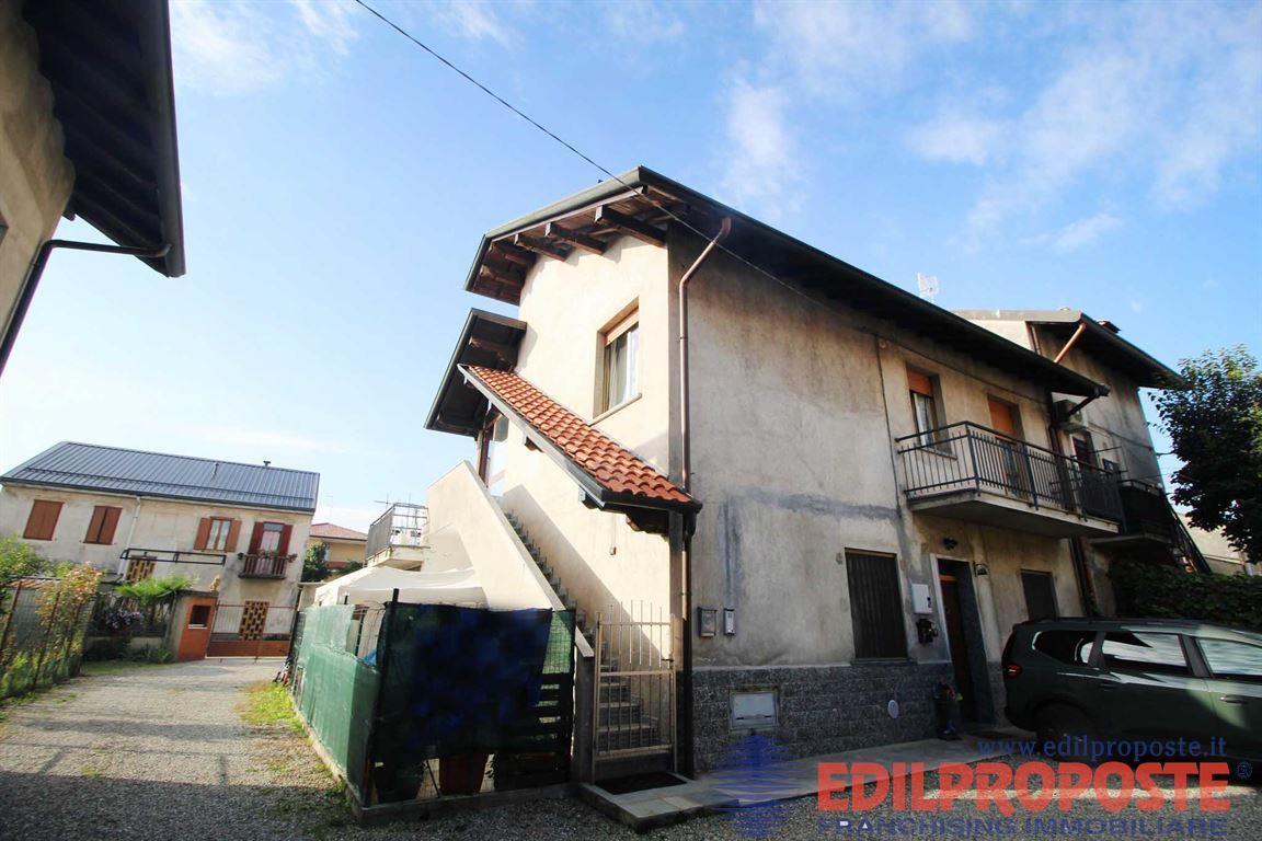 3-Zimmer Wohnung in Cogliate, Italy, Nr. 157588
