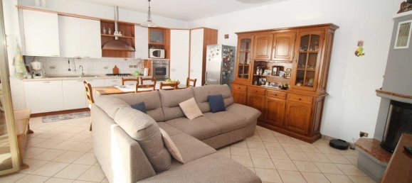 3-Zimmer Wohnung in Cogliate, Italy, Nr. 157588 8