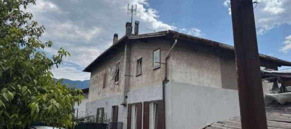 8 rooms Apartment in Trento, Italy No. 299028 2