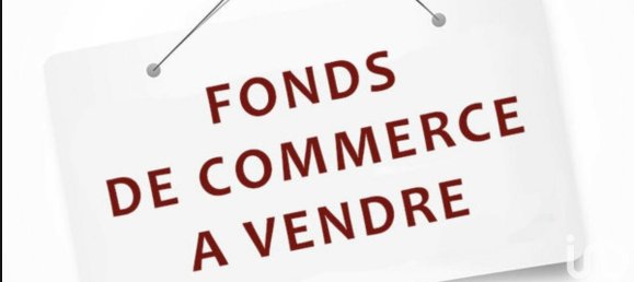 Propiedad comercial en Les Magnils-Reigniers, France 265 m² No. 100839 2