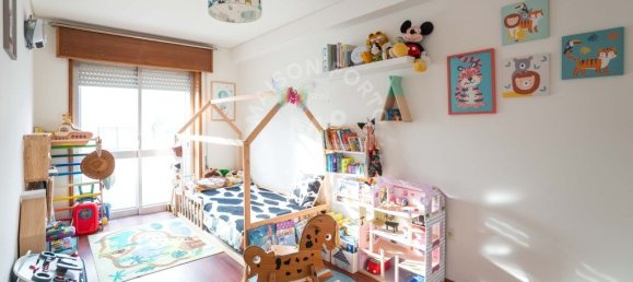 3 Schlafzimmer Wohnung in Porto, Portugal, Nr. 331875 11