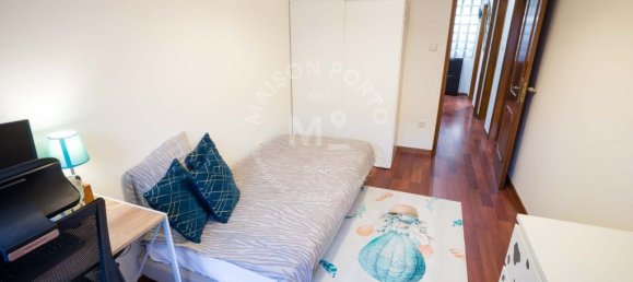 3 Schlafzimmer Wohnung in Porto, Portugal, Nr. 331875 17