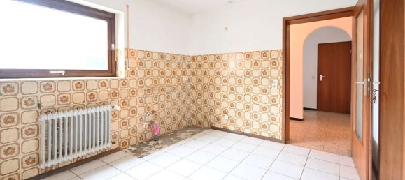 4 غرف نوم منزل في Baden-Wurttemberg, Germany رقم 42886 7