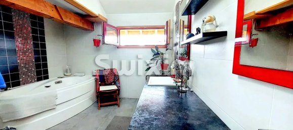 4 bedrooms Apartment in Saint-Genis-Pouilly, France No. 336865 9