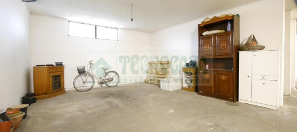 Вилла с 3 спальнями в Пумененго, Италия № 106257 29