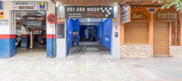 64m² Commercial property in Granada, Spain No. 166666 11