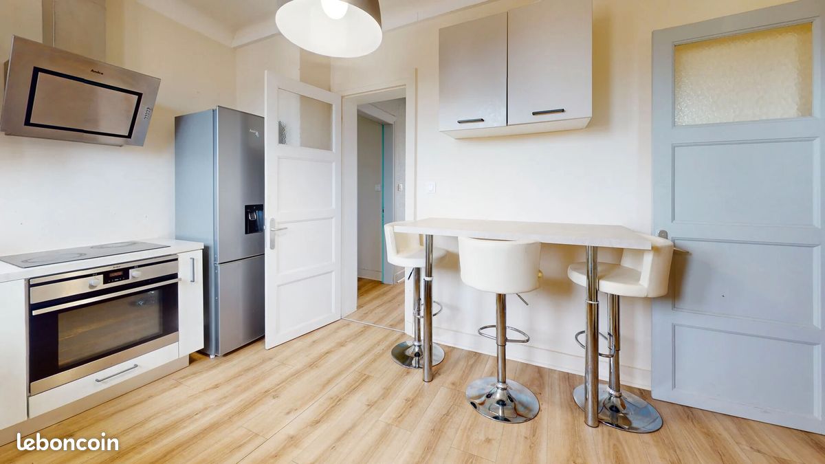 Квартира с 3 спальнями в Мюлуз, Франция № 189885