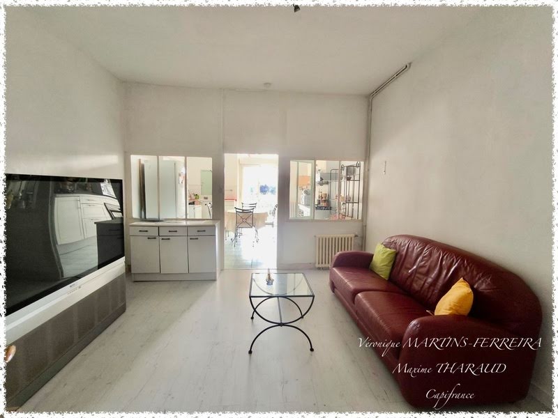 3 bedrooms House in Chateauneuf-sur-Cher, France No. 253035