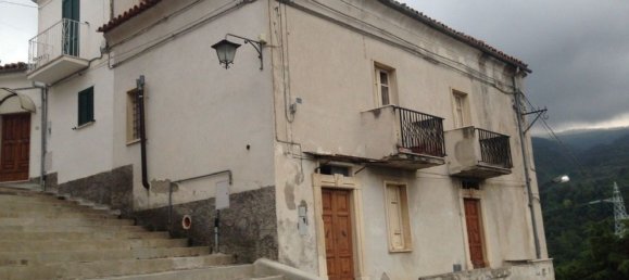 Castelos de 4 divisões em Manoppello, Italy N.º 254785 3