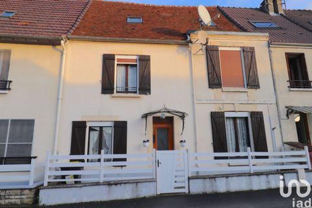 4 bedrooms House in Coulommiers, France No. 29117