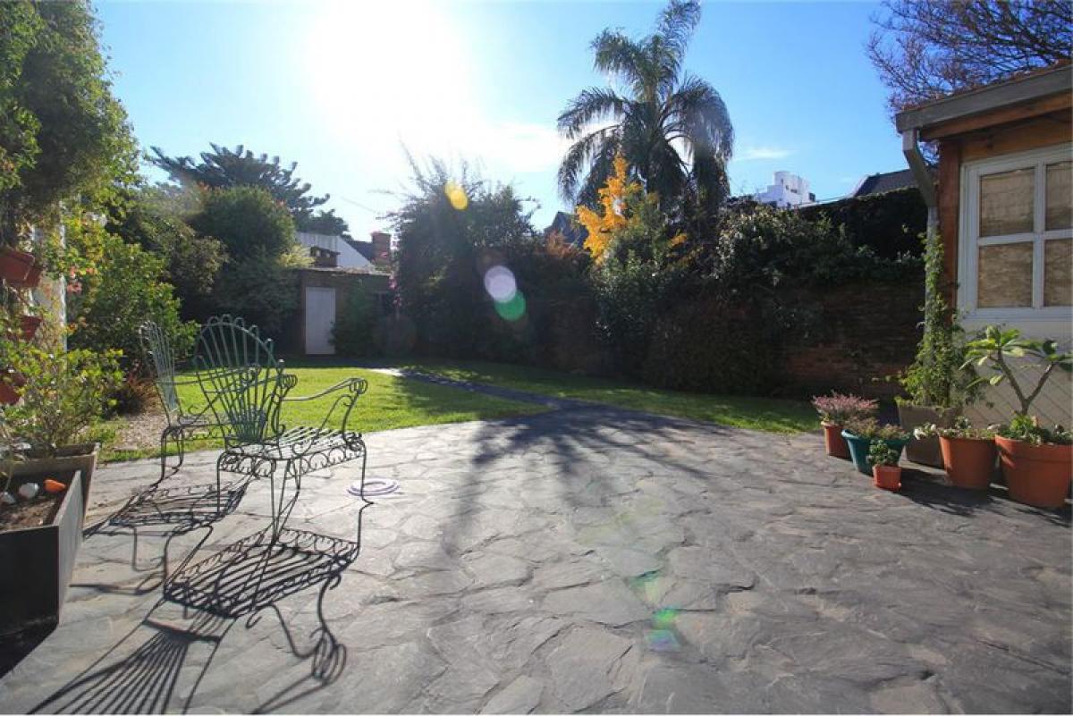 4 bedrooms House in Buenos Aires, Argentina No. 67020