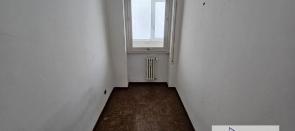 Квартира с 4 комнатами в Римини, Италия № 33171 62