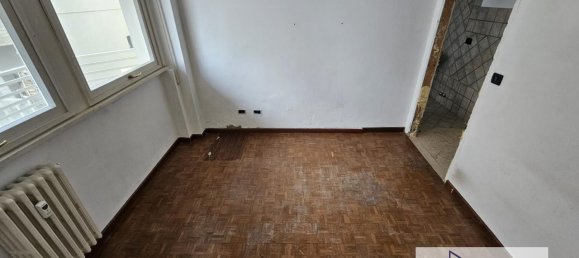 Квартира с 4 комнатами в Римини, Италия № 33171 45