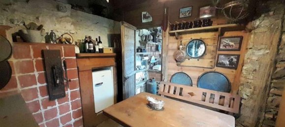 6 bedrooms Villa in Varazze, Italy No. 322103 5