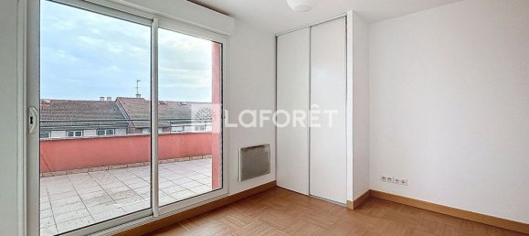 2 bedrooms Apartment in Vigneux-sur-Seine, France No. 169472 8