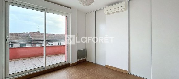 2 bedrooms Apartment in Vigneux-sur-Seine, France No. 169472 5