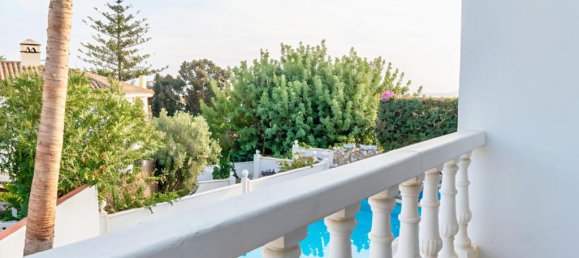 4 bedrooms Villa in Fuengirola, Spain No. 246138 26