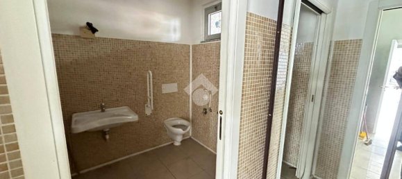 1-Zimmer Gewerbliche Immobilie in Casarile, Italy, Nr. 350910 14