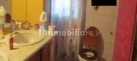 2 chambres Appartement à Sannazzaro de' Burgondi, Italy No. 266995 14